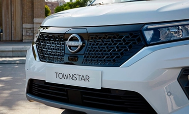 nissan-townstar-grila-frontala