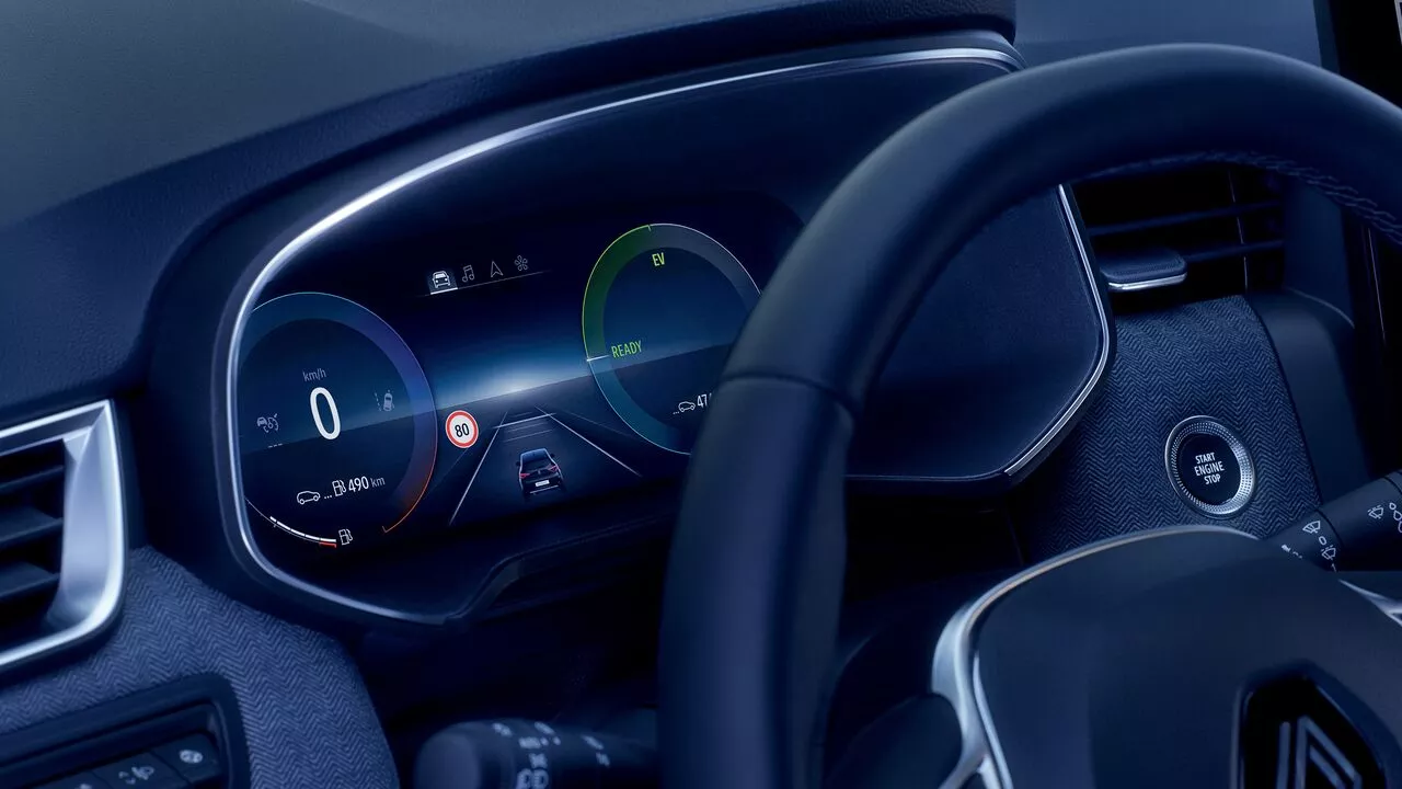 spatiu-personlaizat-renault-clio