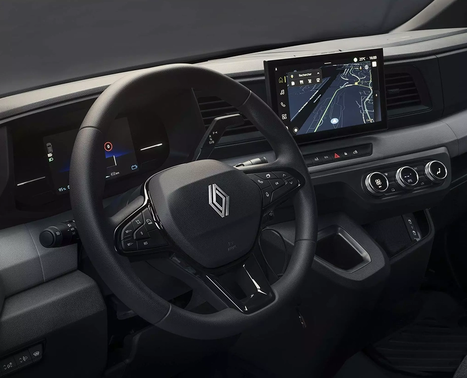 noul-renault-master-interior-bord-auto-cobalcescu