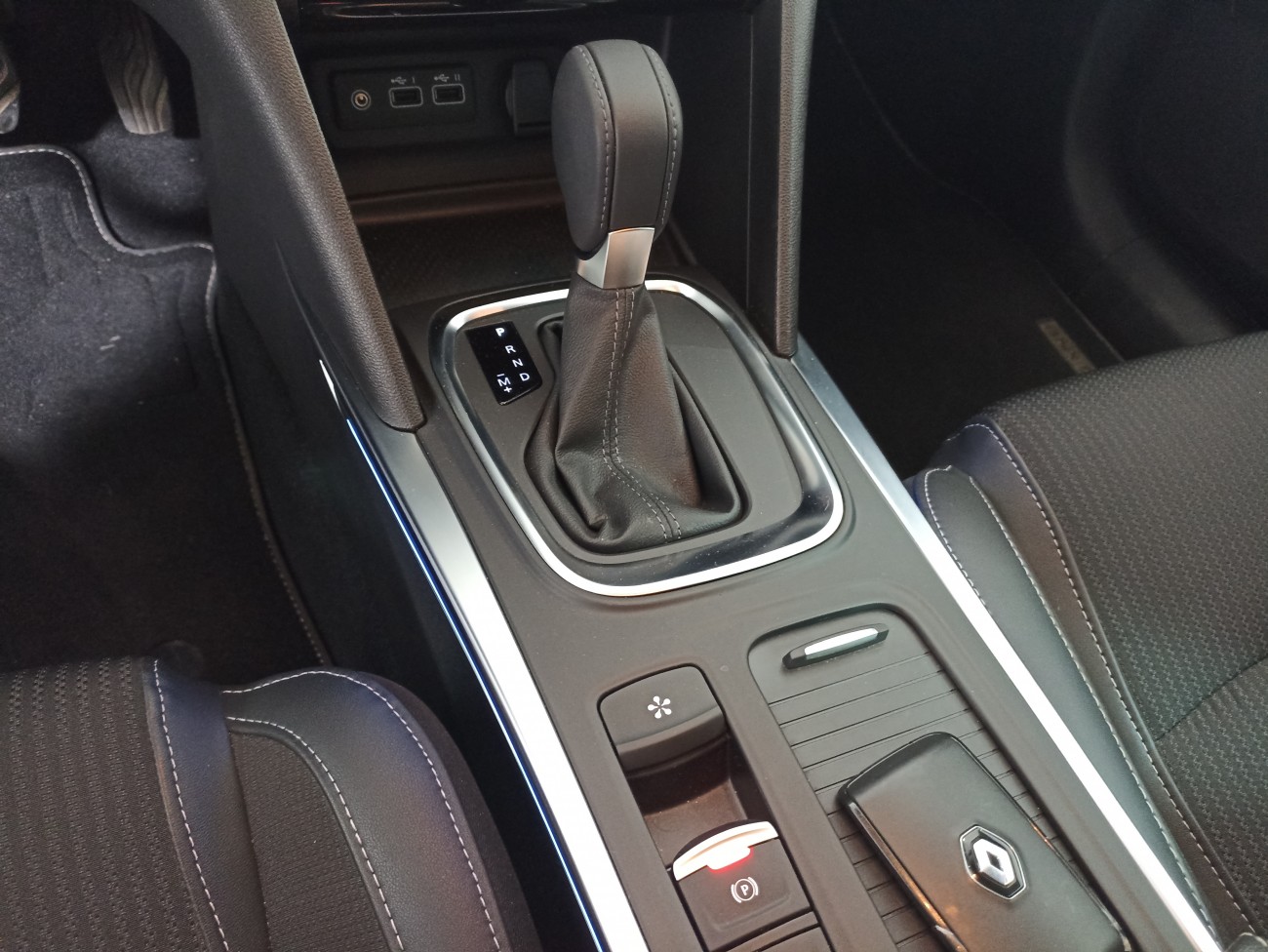 RENAULT RAFALE esprit Alpine E-Tech full hybrid 200