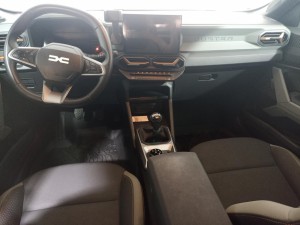 Dacia Duster Extreme TCE Mild Hybrid 130 CP 4x4