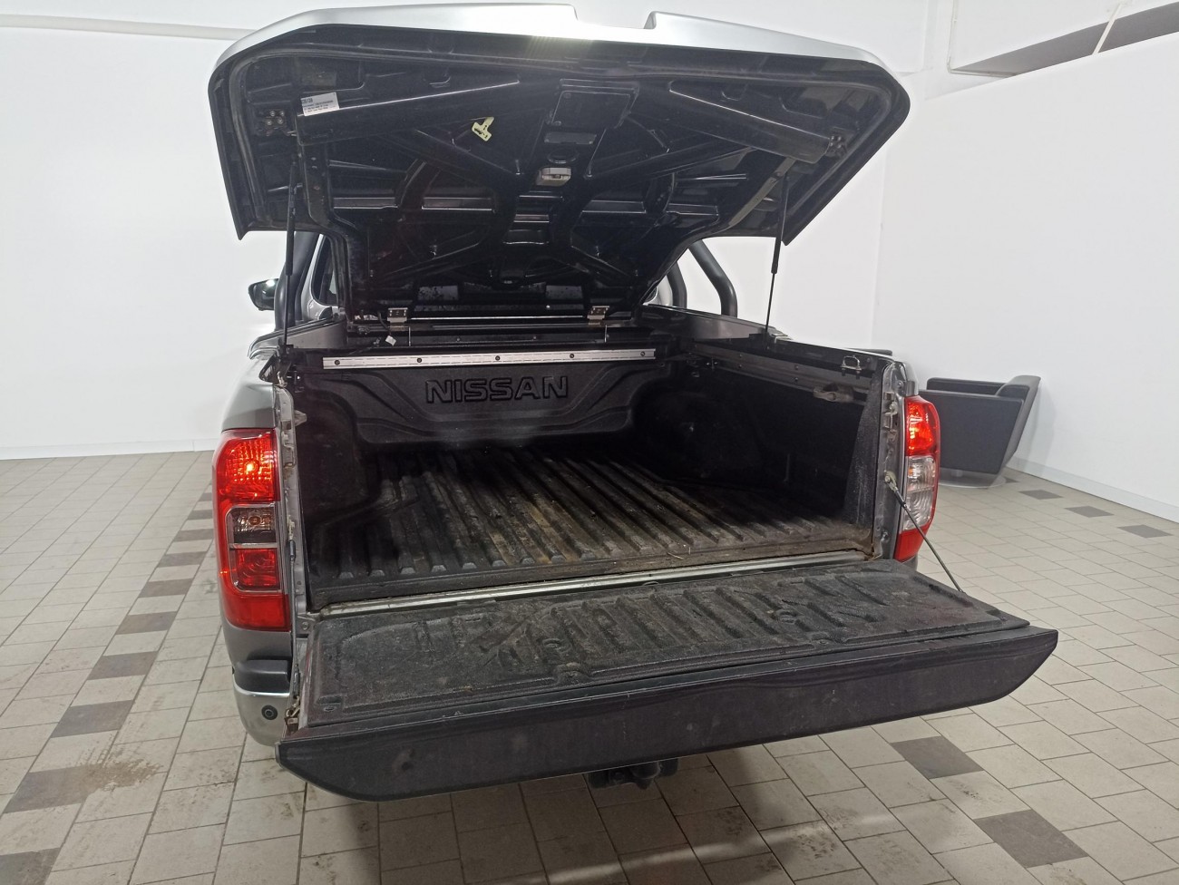 NISSAN NAVARA 2.3 DCI 190 CP 4x4