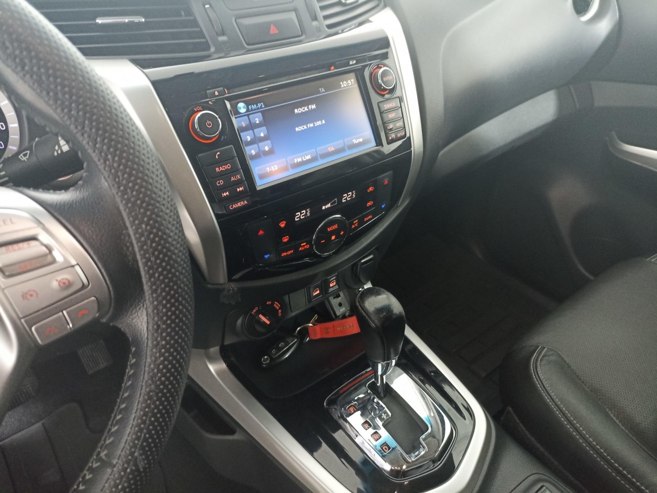 NISSAN NAVARA 2.3 DCI 190 CP 4x4