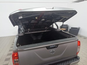 NISSAN NAVARA 2.3 DCI 190 CP 4x4