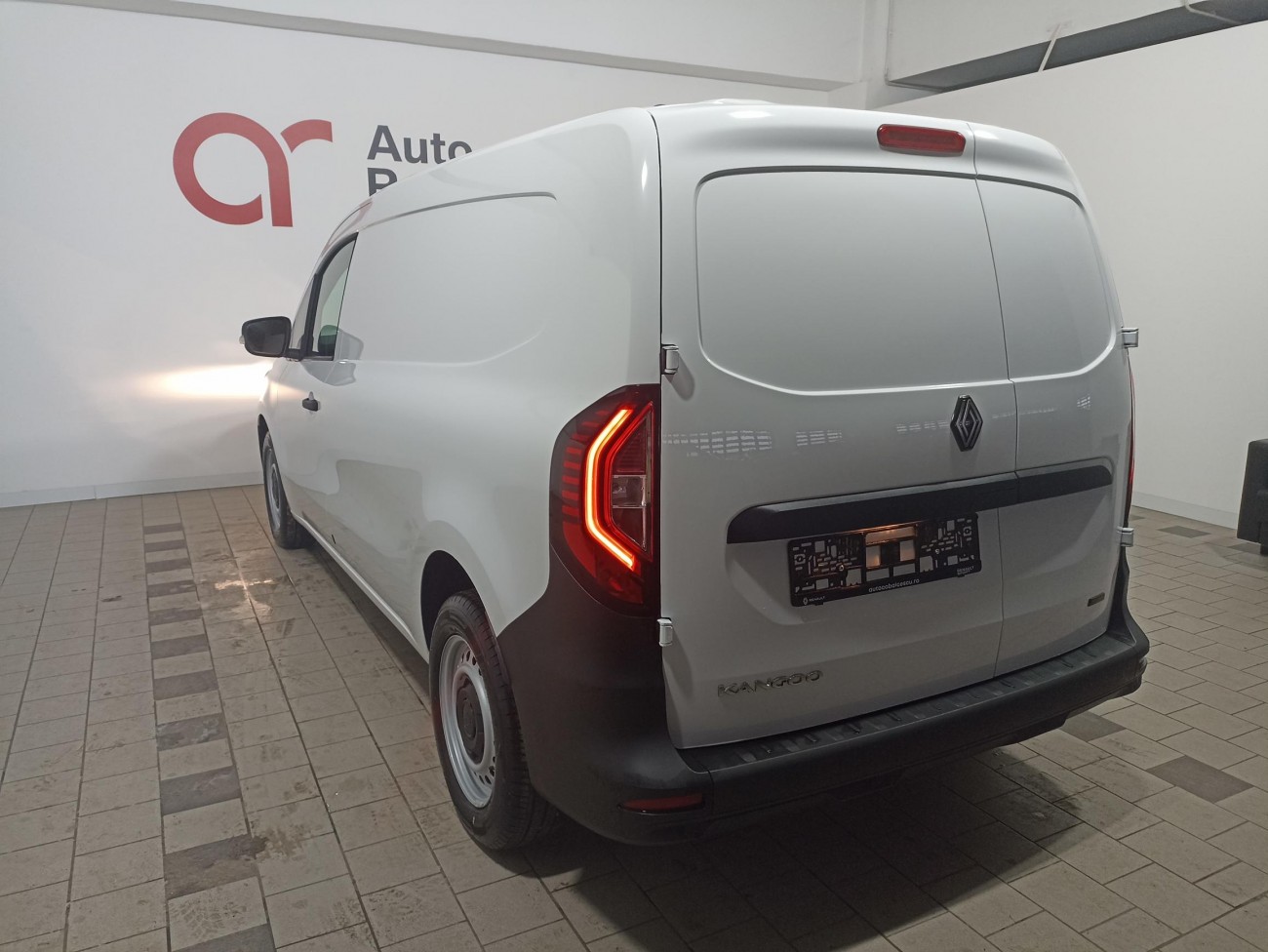 RENAULT KANGOO VAN E-TECH 100% ELECTRIC L2 22 kW EV44