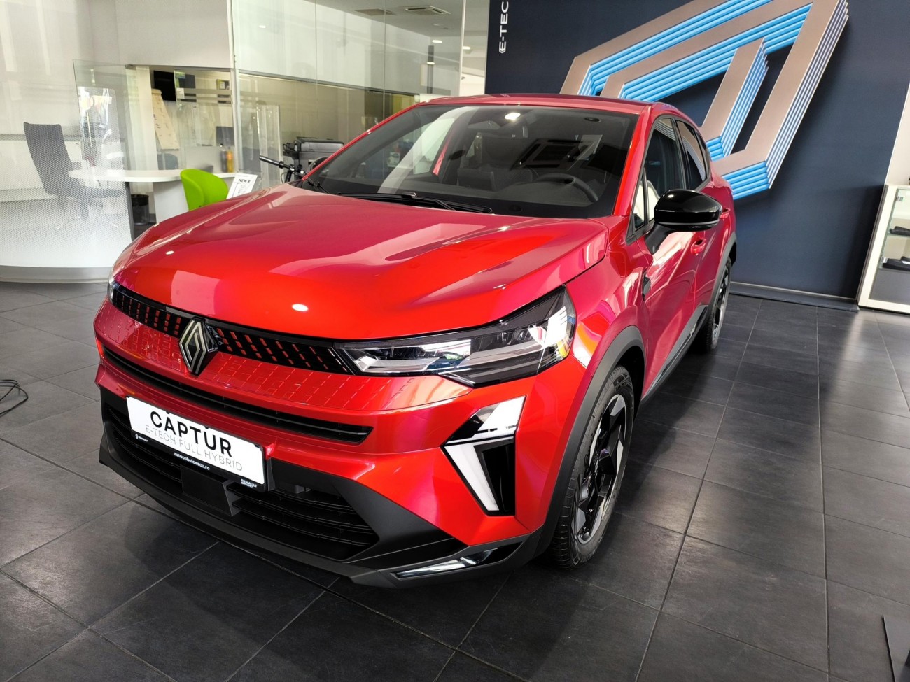RENAULT RENAULT CAPTUR techno E-Tech full hybrid 160, masina NOUA