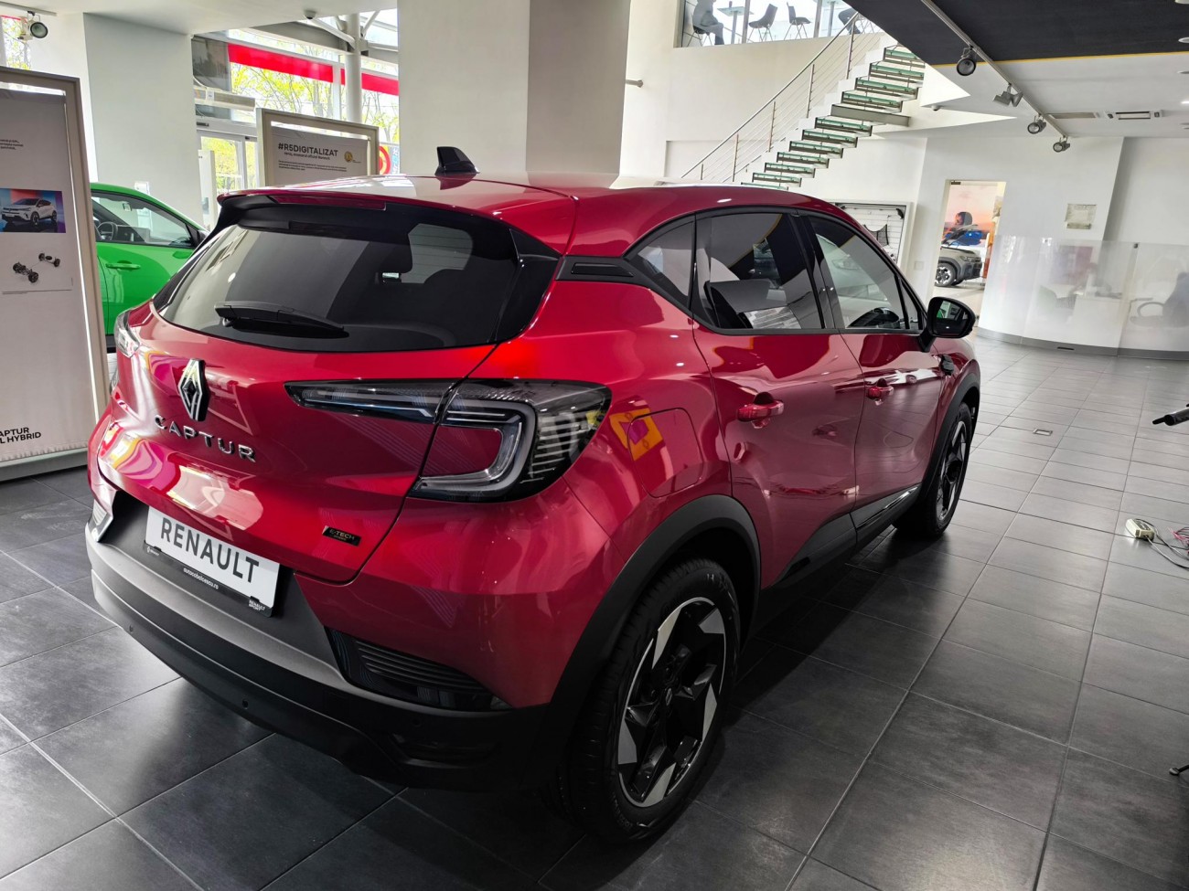 RENAULT RENAULT CAPTUR techno E-Tech full hybrid 160, masina NOUA
