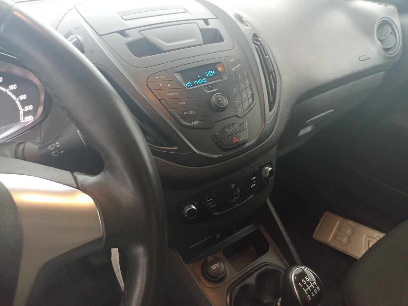 Ford Transit Courier 1.5 TDCi 75 CP Trend