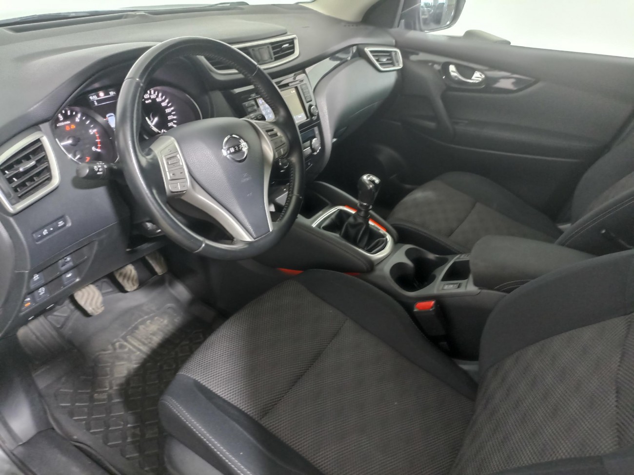 Nissan Qashqai 1.5 DCI 110 CP