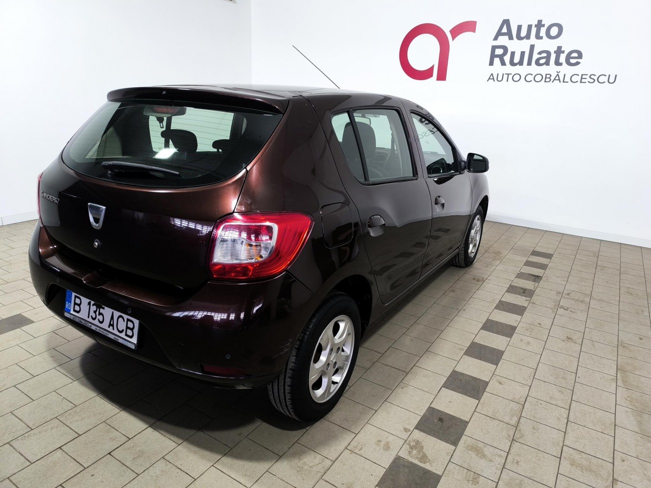 Dacia Sandero 1.5 DCI 90 CP, cutie automata