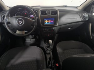 Dacia Sandero 1.5 DCI 90 CP, cutie automata