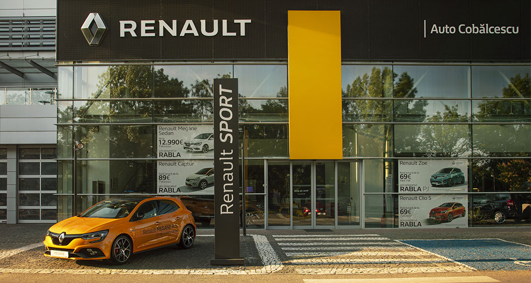 RENAULT