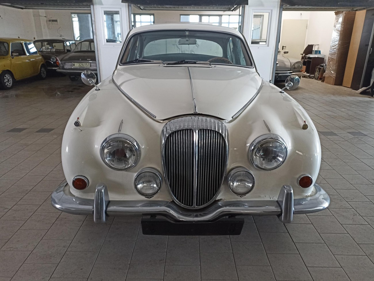 Daimler 250VB 1.9 140CP