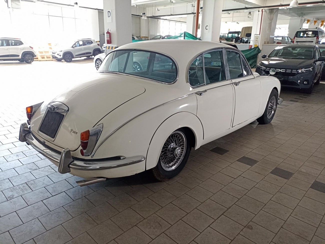 Daimler 250VB 1.9 140CP