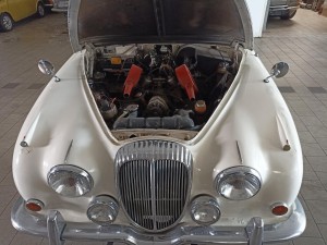 Daimler 250VB 1.9 140CP