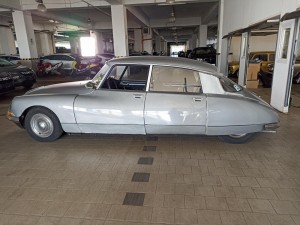 Citroen DS, motorizare 2.0 90 CP