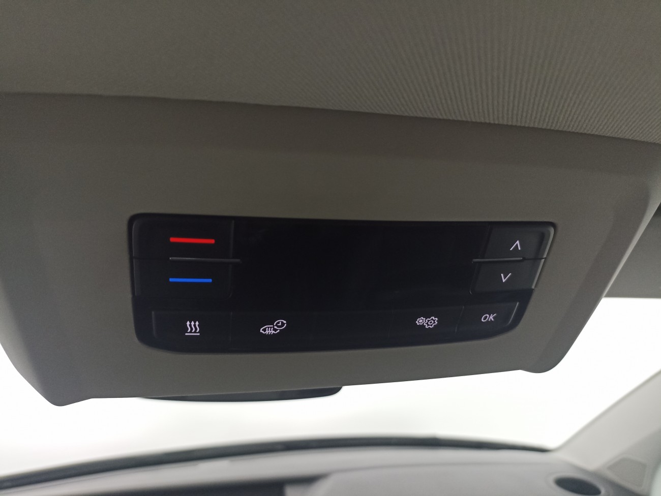 VW T6 Transporter Bulli 2,0 TDI DSG 204 CP - 7 locuri