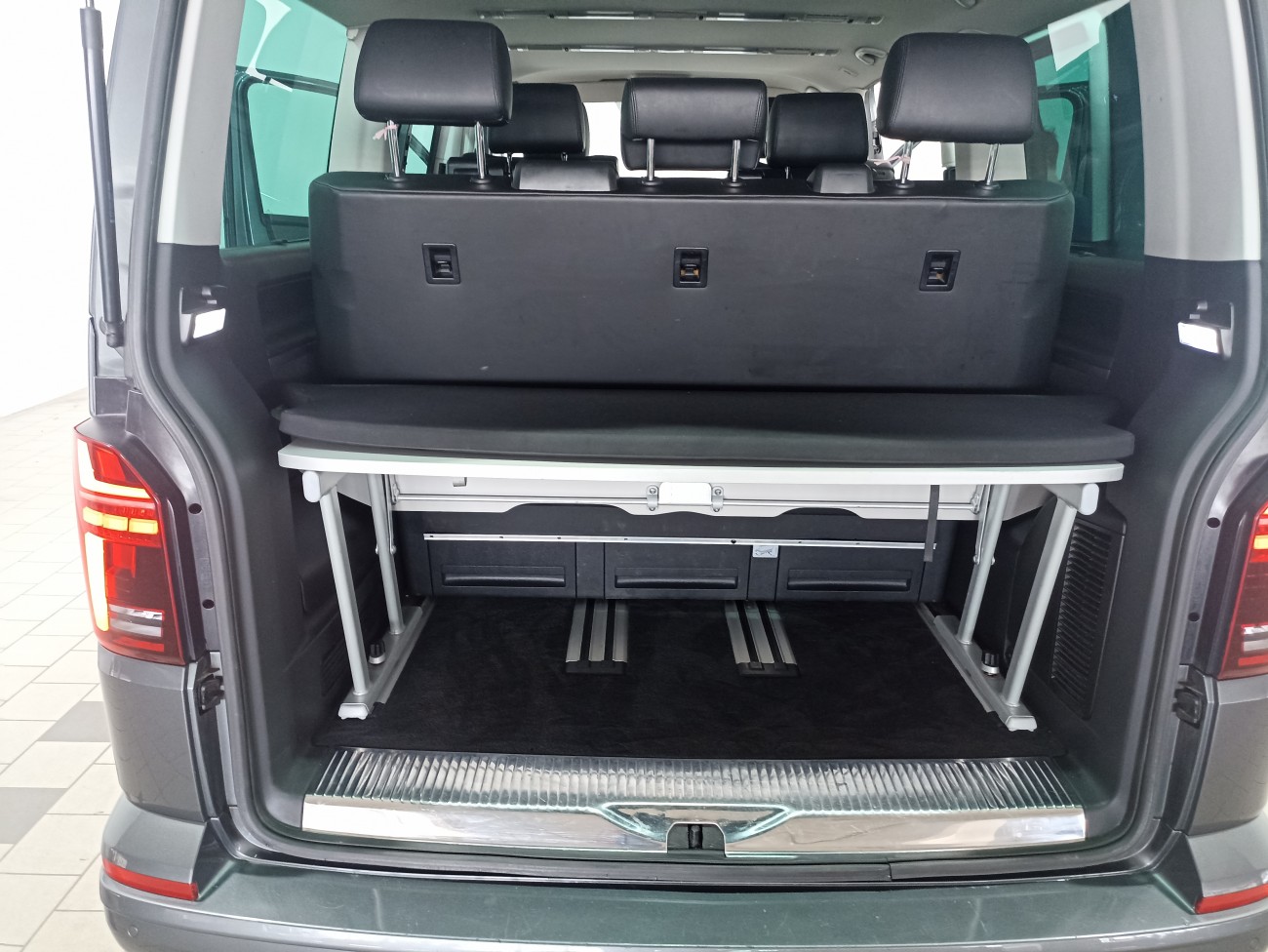 VW T6 Transporter Bulli 2,0 TDI DSG 204 CP - 7 locuri