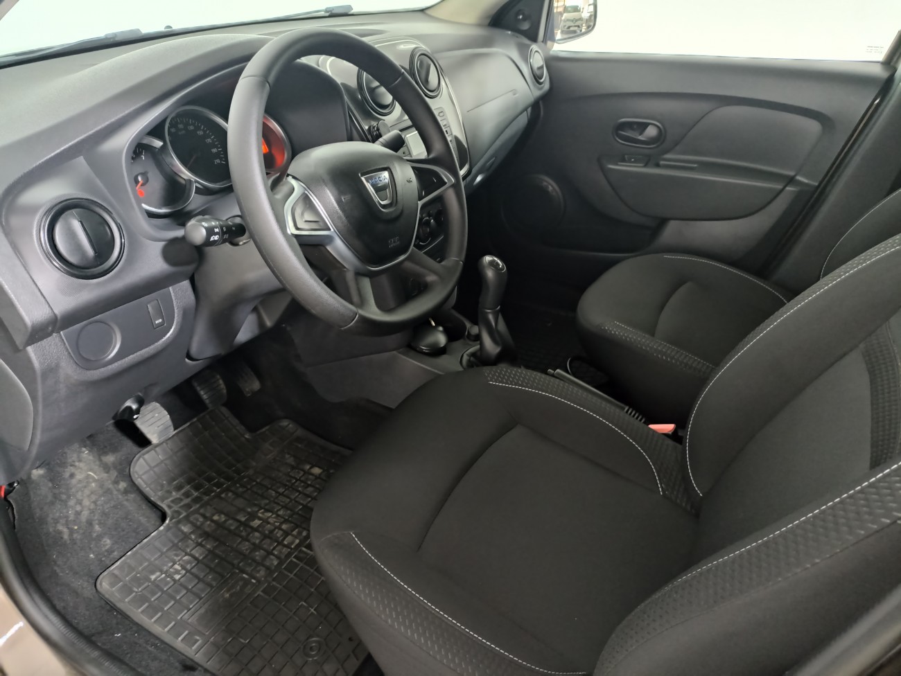 Dacia Logan 1.5 DCI 75 CP SL
