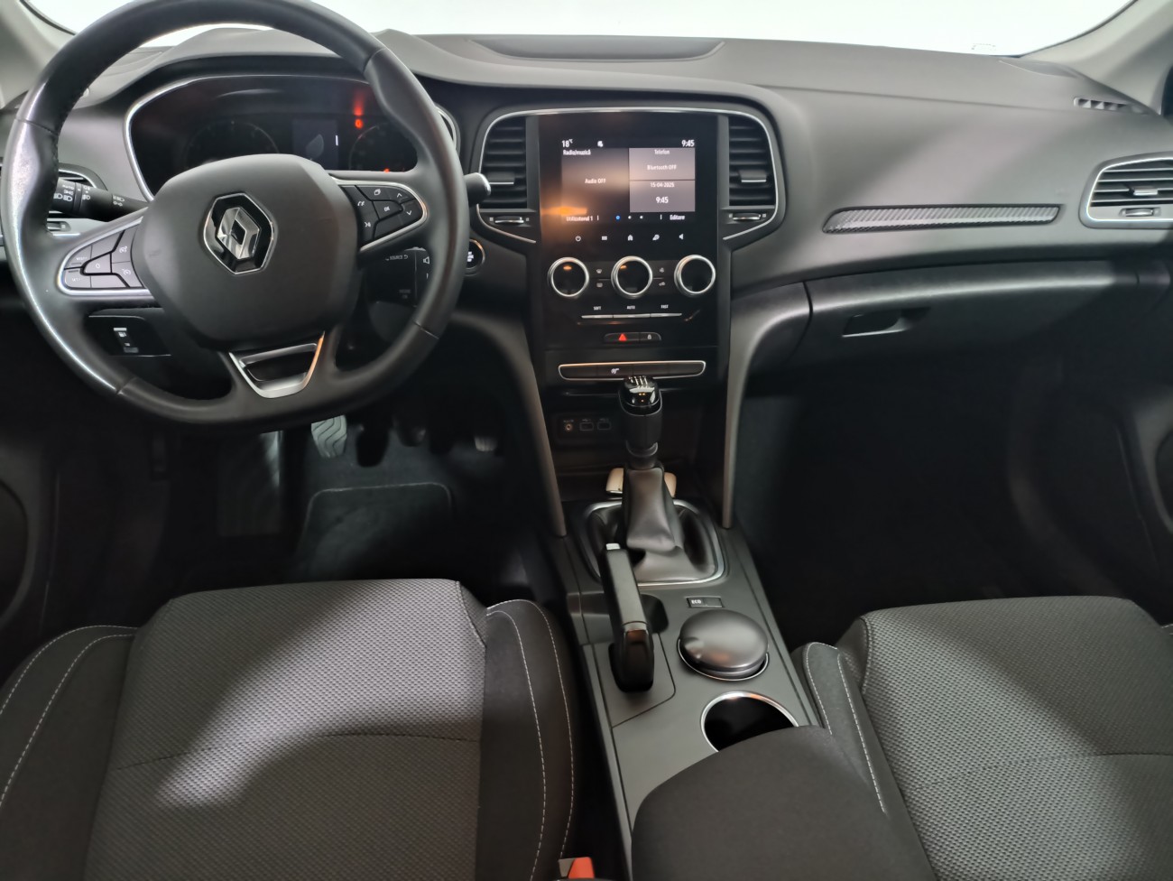 Renault Megane 1.3 TCE 140 CP Sedan Zen