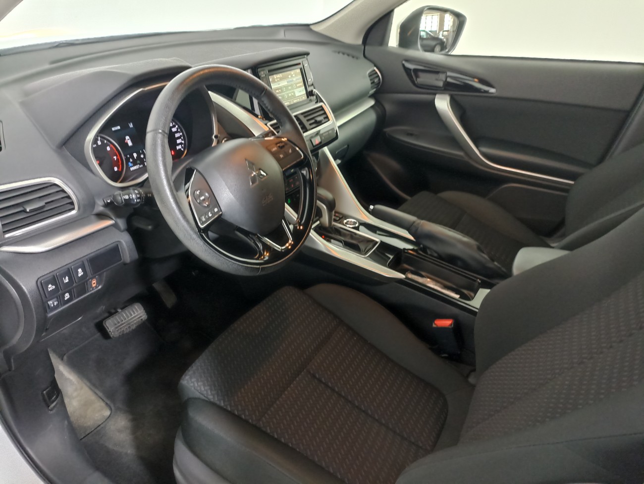 Mitsubishi Eclipse Cross 1.5 T-MIVEC 163 CP 4x4 Automat