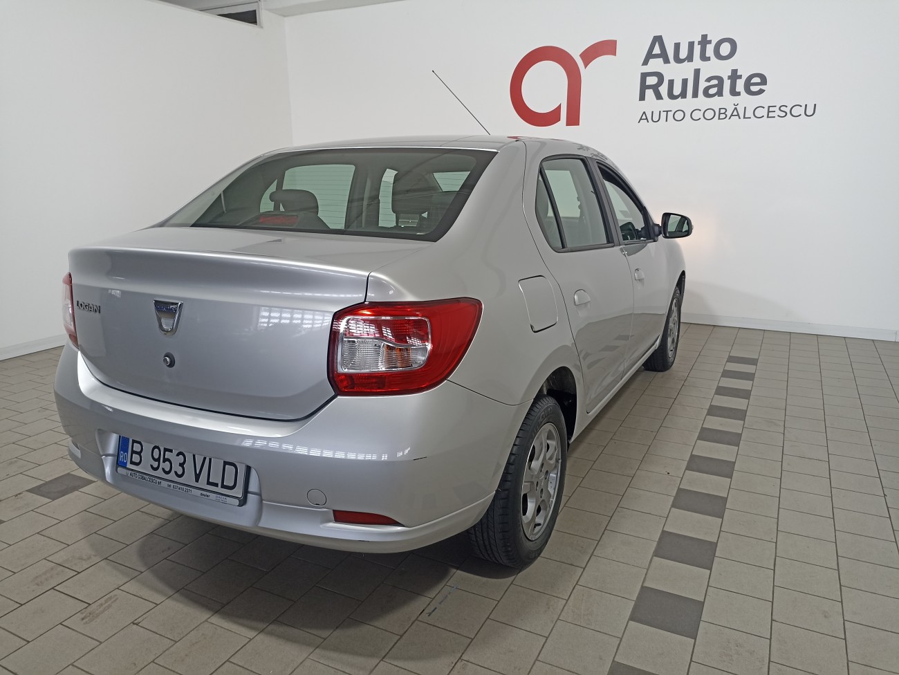 Dacia Logan 1.2i 75 CP