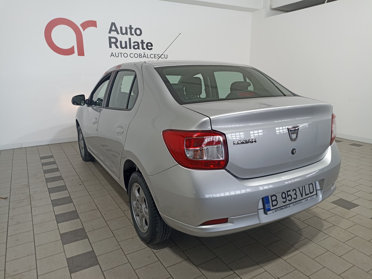 Dacia Logan 1.2i 75 CP