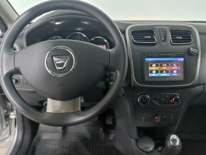 Dacia Logan 1.2i 75 CP