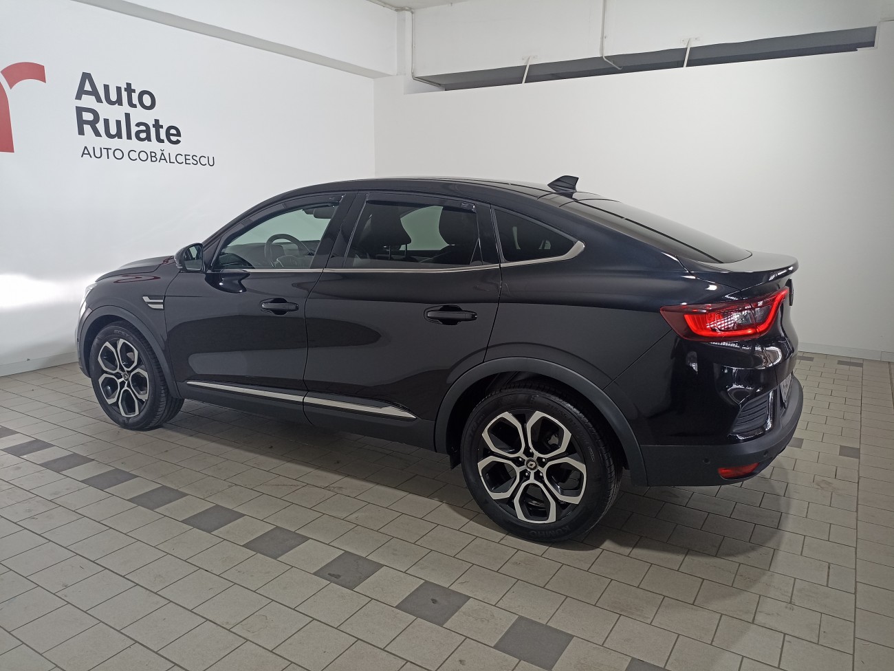 Renault Arkana E-Tech Hybrid Intens 145 CP