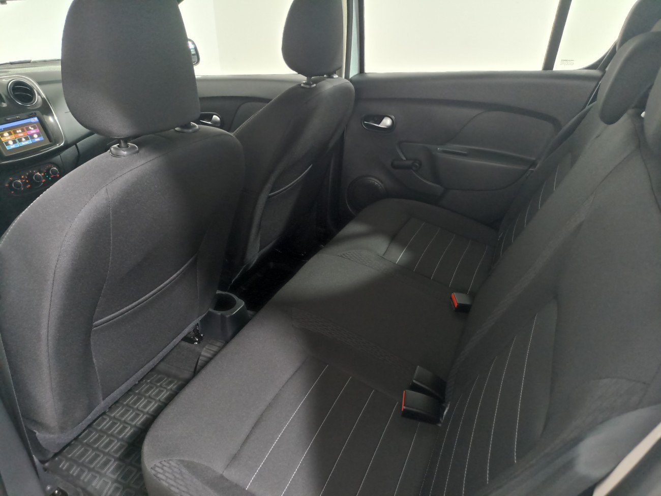 Dacia Sandero 0.9 TCE 90 CP Laureate