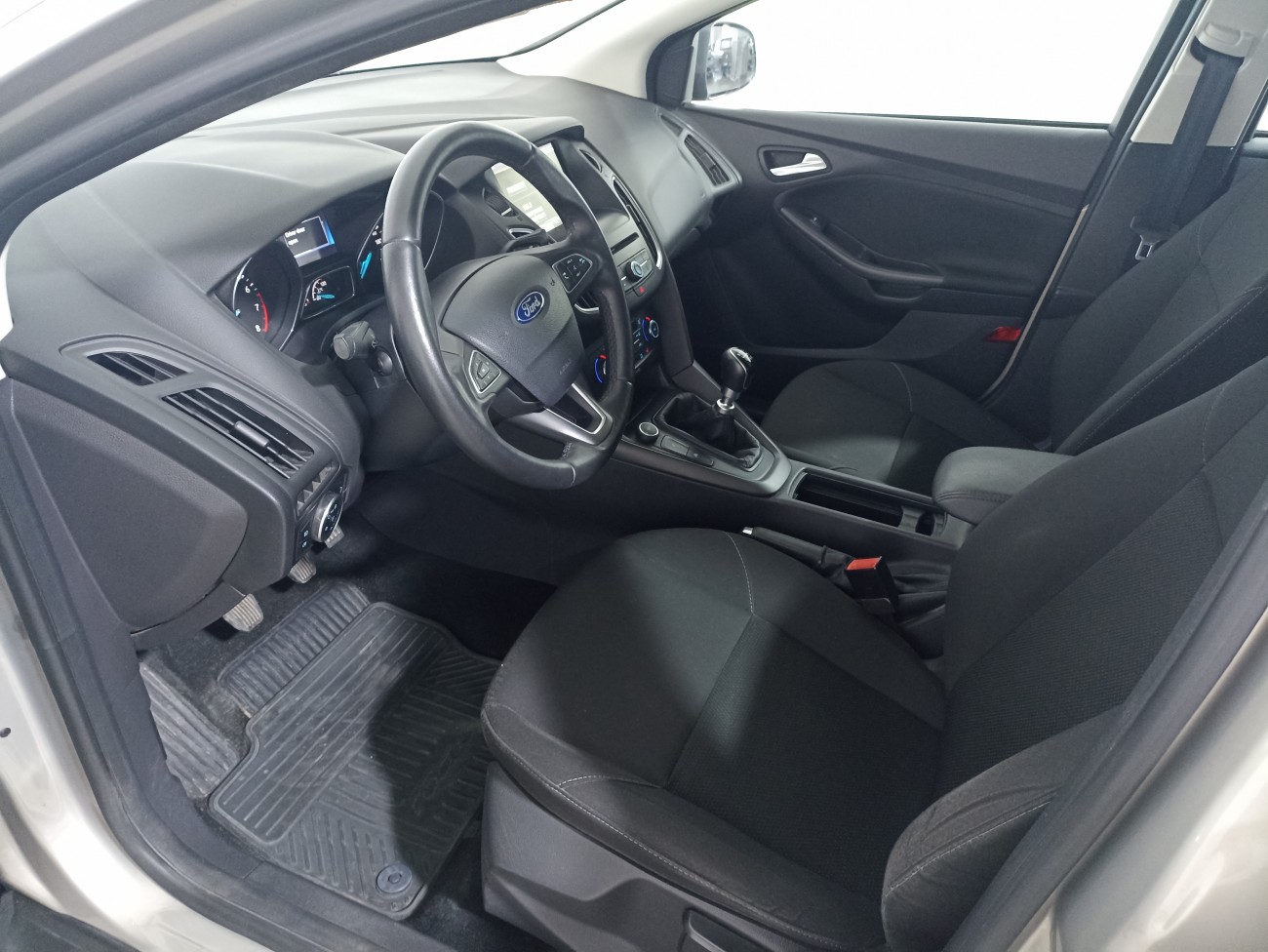 Ford Focus 1.5i 150 CP