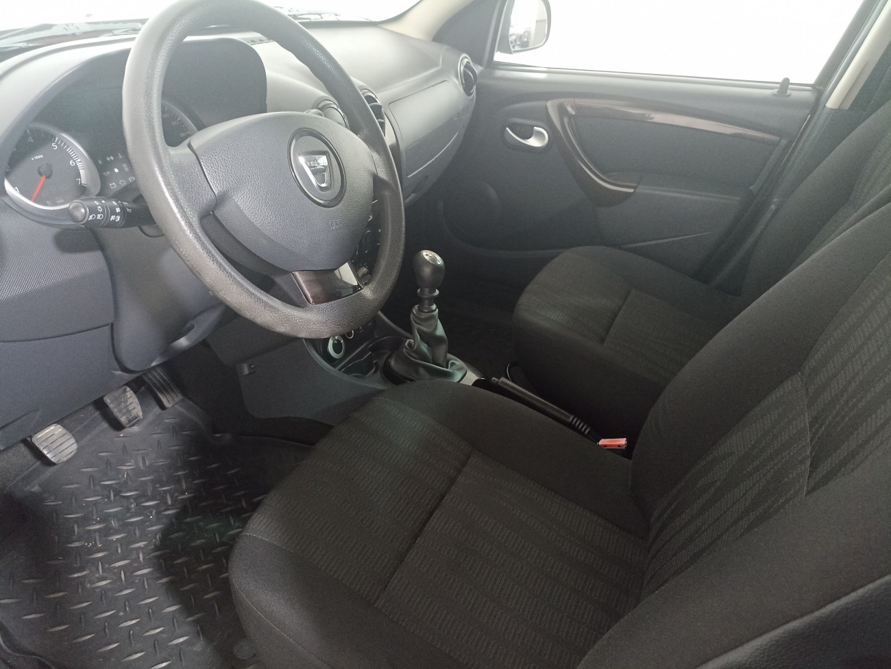 Dacia Duster 1.5 DCI 110 CP 4x4