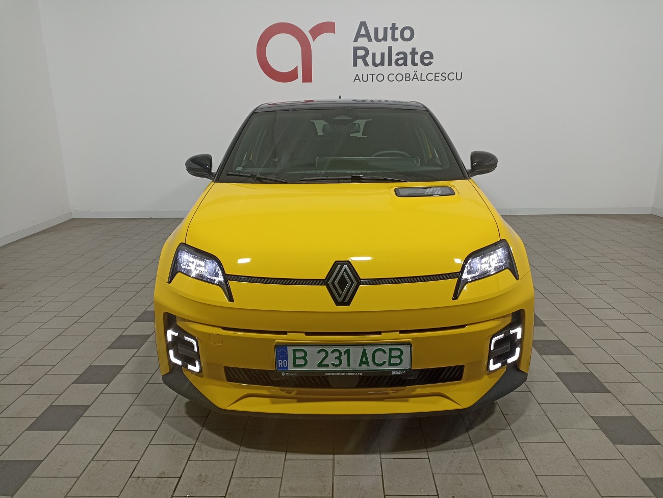 Renault 5 E-Tech 100% electric techno comfort range 150cp Renault 5 E-Tech 100% electric techno comfort range 150cp