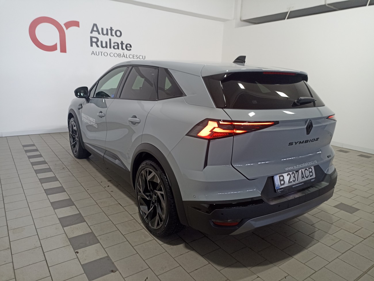 RENAULT SYMBIOZ esprit Alpine E-Tech full hybrid 145 RENAULT SYMBIOZ esprit Alpine E-Tech full hybrid 145