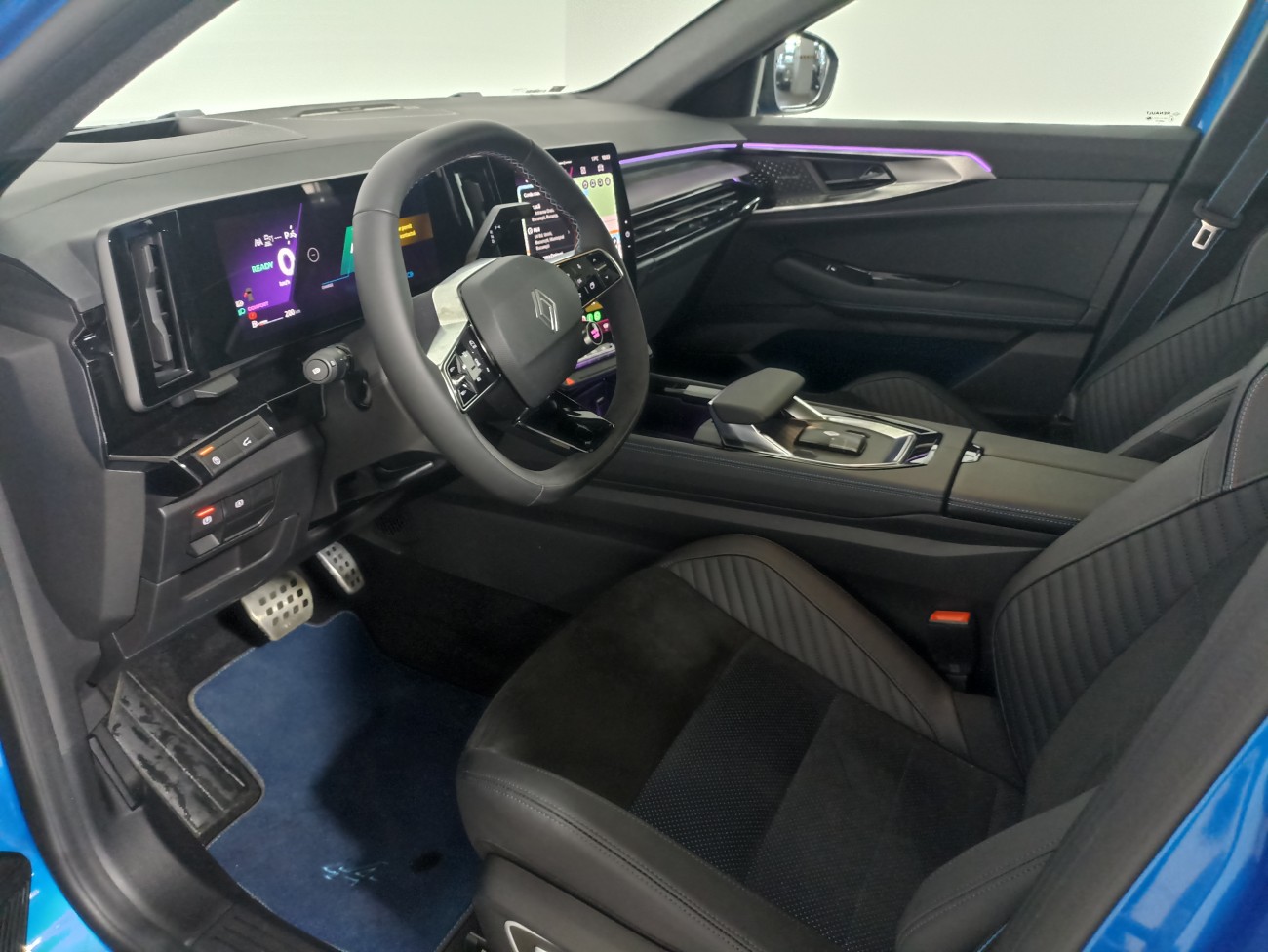 RENAULT RAFALE esprit Alpine E-Tech full hybrid 200 RENAULT RAFALE esprit Alpine E-Tech full hybrid 200