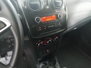 Dacia Logan 1.5 DCI 75 CP Laureate Dacia Logan 1.5 DCI 75 CP Laureate