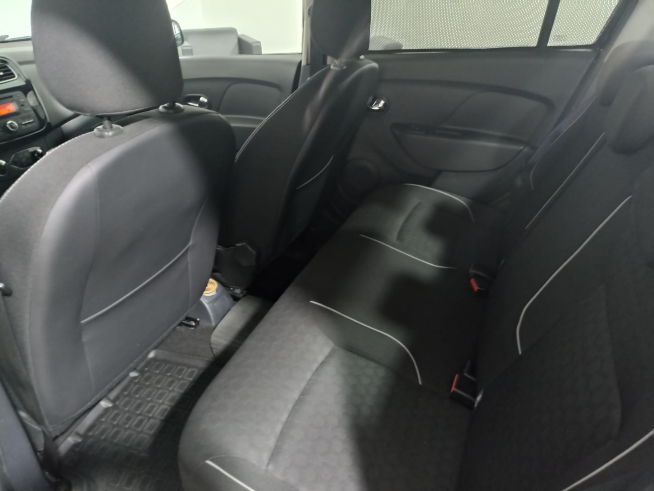 Dacia Logan 1.5 DCI 75 CP Dacia Logan 1.5 DCI 75 CP