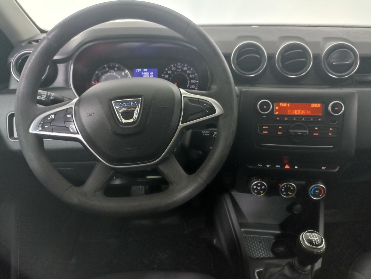 Dacia Duster 1.5 DCI 115 CP 4x4 Laureate Dacia Duster 1.5 DCI 115 CP 4x4 Laureate