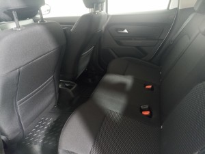 Dacia Duster 1.5 DCI 115 CP 4x4 Laureate Dacia Duster 1.5 DCI 115 CP 4x4 Laureate