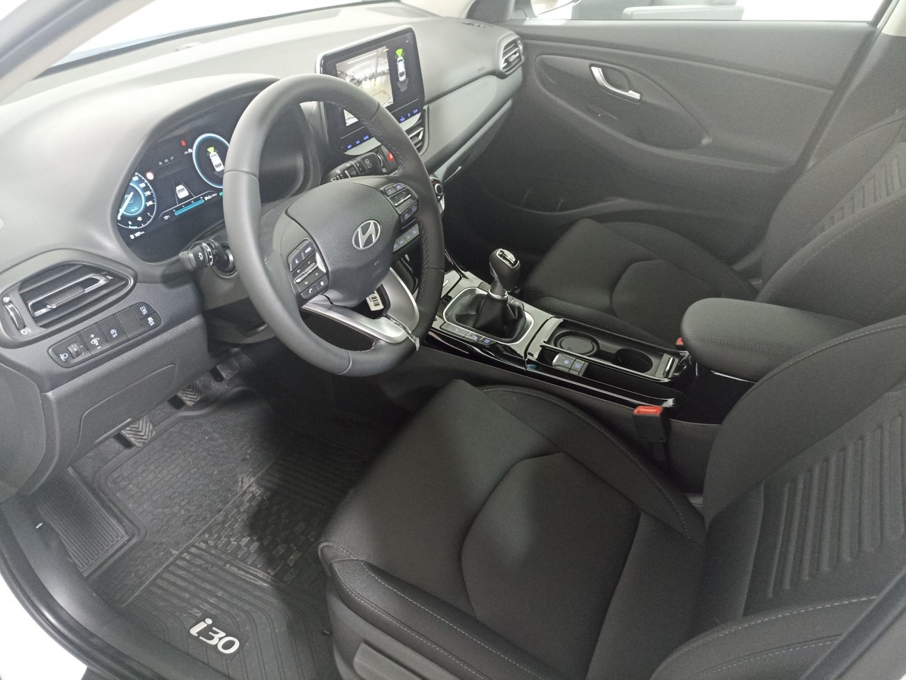 Hyundai I30 1.5  Mild Hybrid 140 CP - Masina noua!