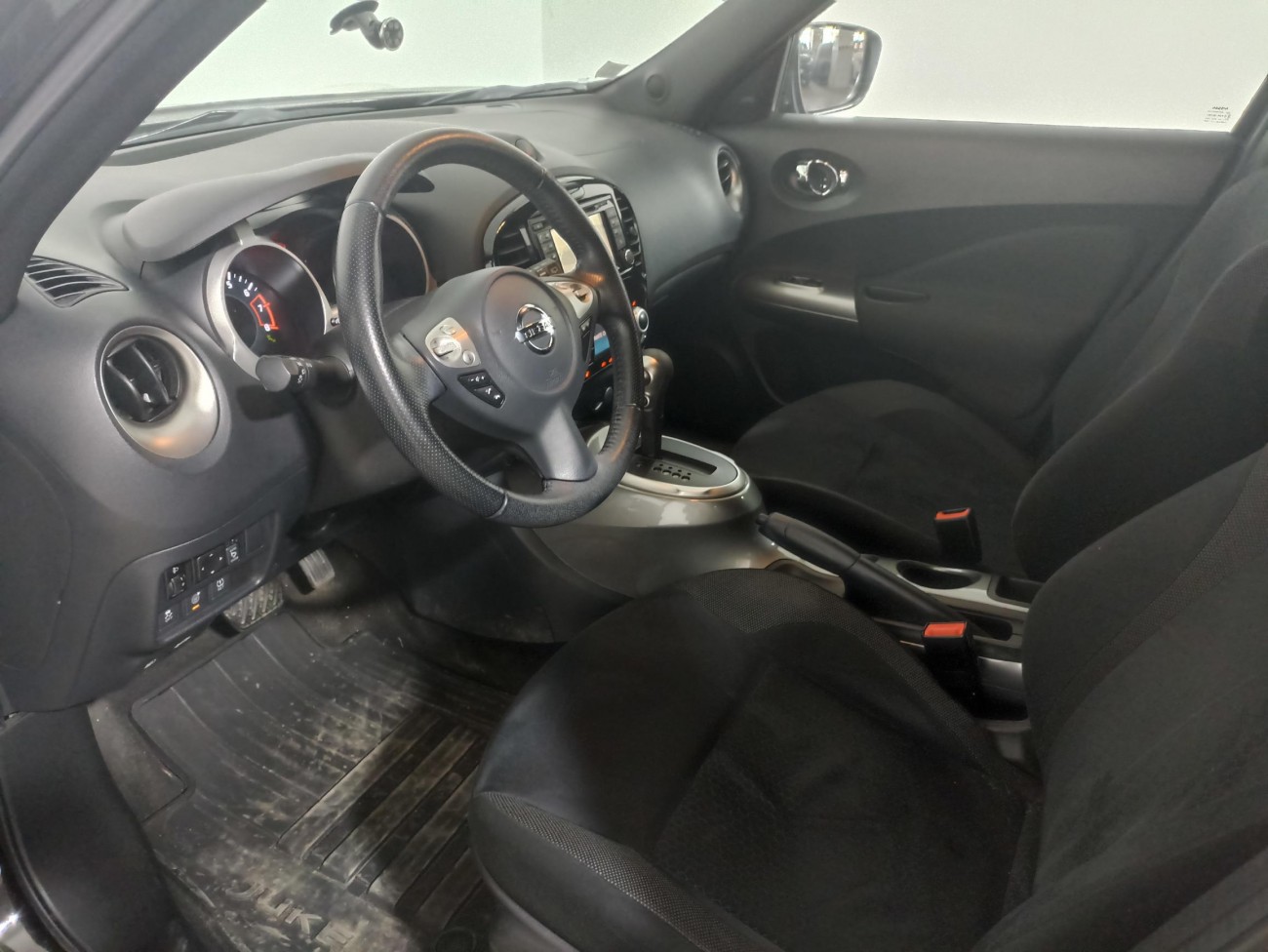 Nissan Juke 1.6 DIG-T 116 CP, cutie automata Nissan Juke 1.6 DIG-T 116 CP, cutie automata