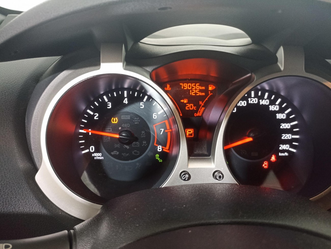 Nissan Juke 1.6 DIG-T 116 CP, cutie automata Nissan Juke 1.6 DIG-T 116 CP, cutie automata