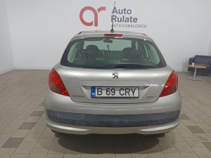 Peugeot 207, 1.4i 88 CP