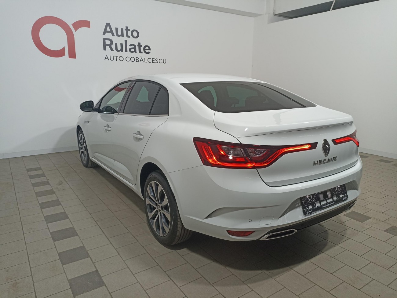 RENAULT Megane Sedan techno TCe 140 GPF EDC, Masina NOUA