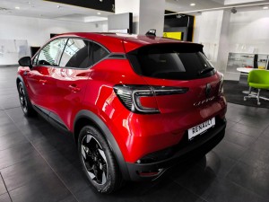 RENAULT RENAULT CAPTUR techno E-Tech full hybrid 160, masina NOUA