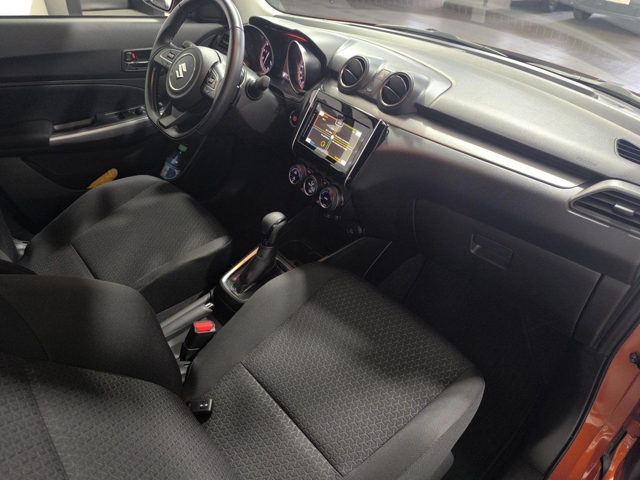 Suzuki Swift 1.2 Mild-Hybrid (MHEV) 83 CP Spirit