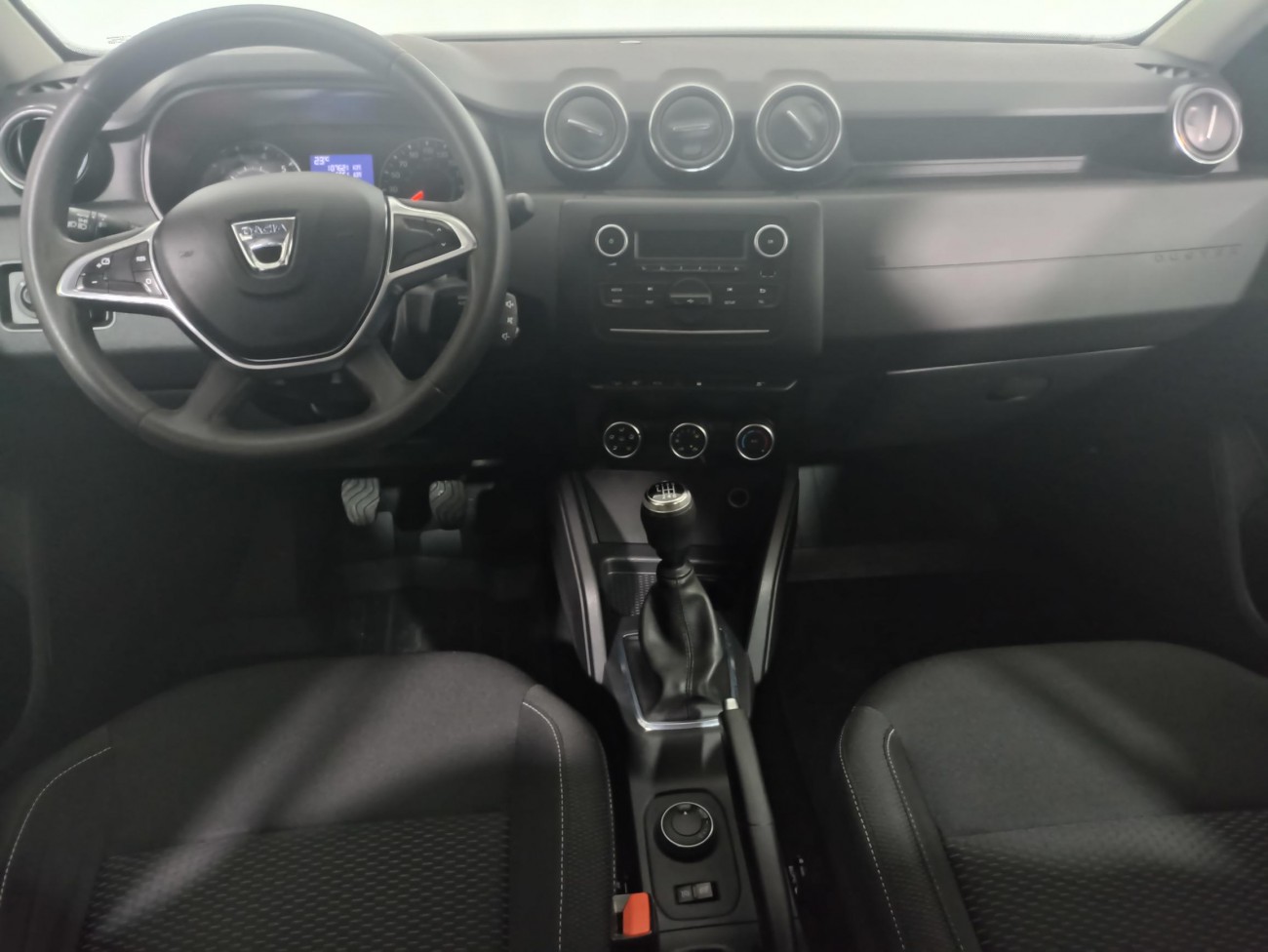 Dacia Duster 1.5 DCI 115 CP, Blue DCI Confort Dacia Duster 1.5 DCI 115 CP, Blue DCI Confort