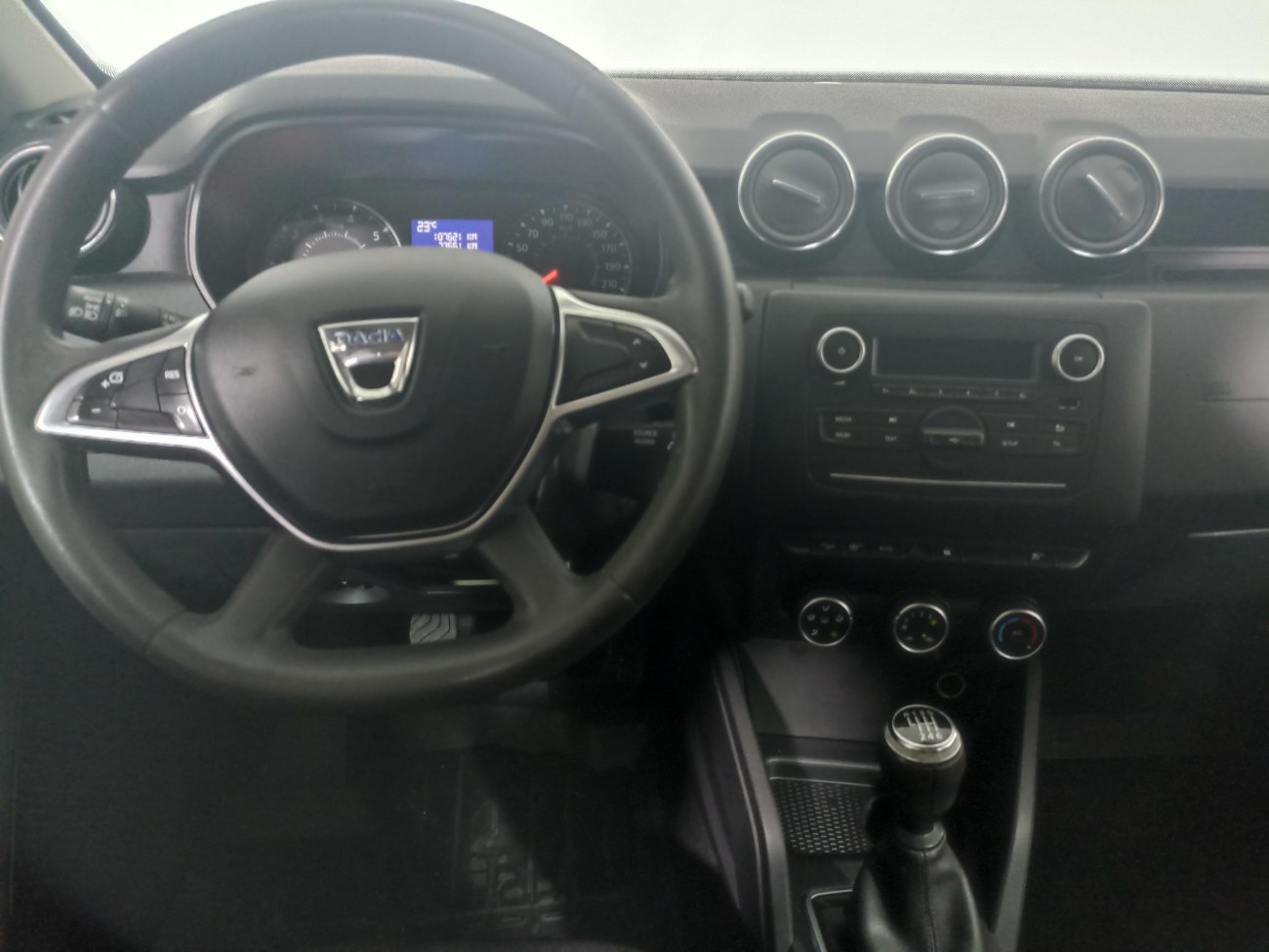 Dacia Duster 1.5 DCI 115 CP, Blue DCI Confort Dacia Duster 1.5 DCI 115 CP, Blue DCI Confort