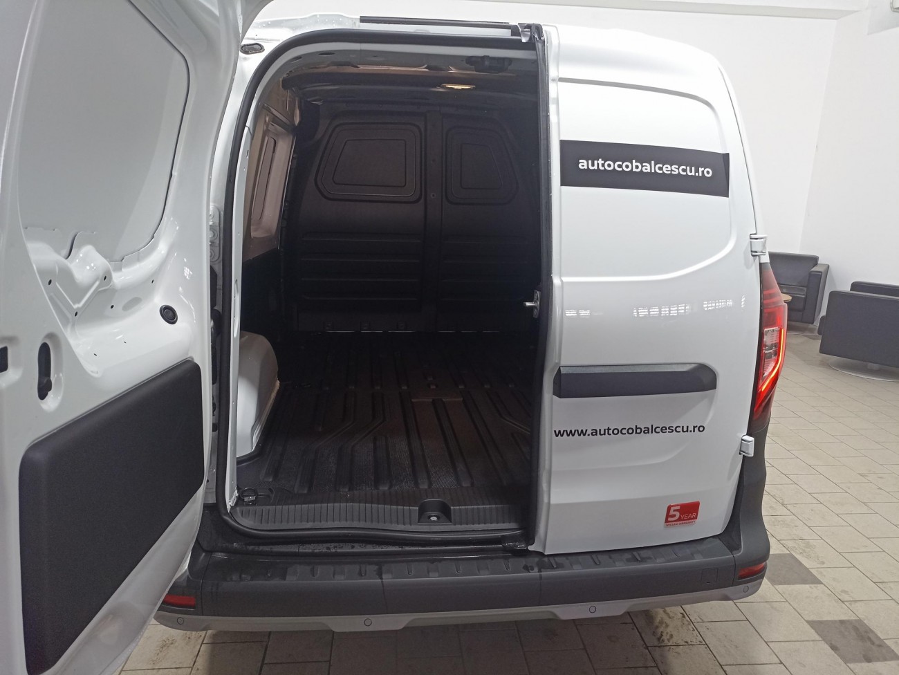 NISSAN TOWNSTAR Versiune: TCe 1.3l 130 CP – Nivel echipare TEKNA NISSAN TOWNSTAR Versiune: TCe 1.3l 130 CP – Nivel echipare TEKNA