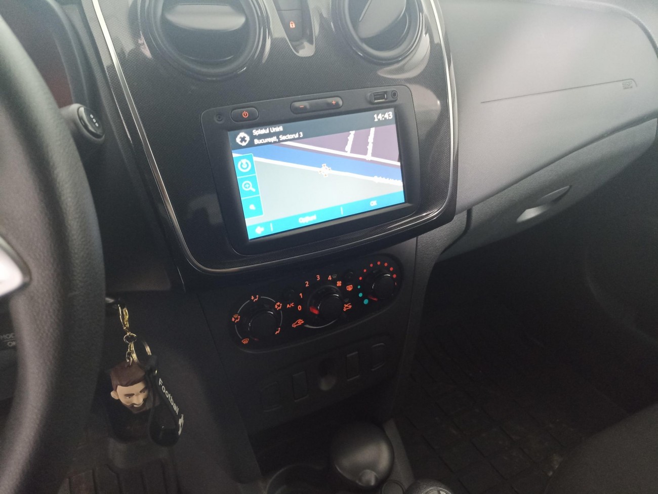 Dacia Logan 0.9 TCE 90 CP SL Dacia Logan 0.9 TCE 90 CP SL